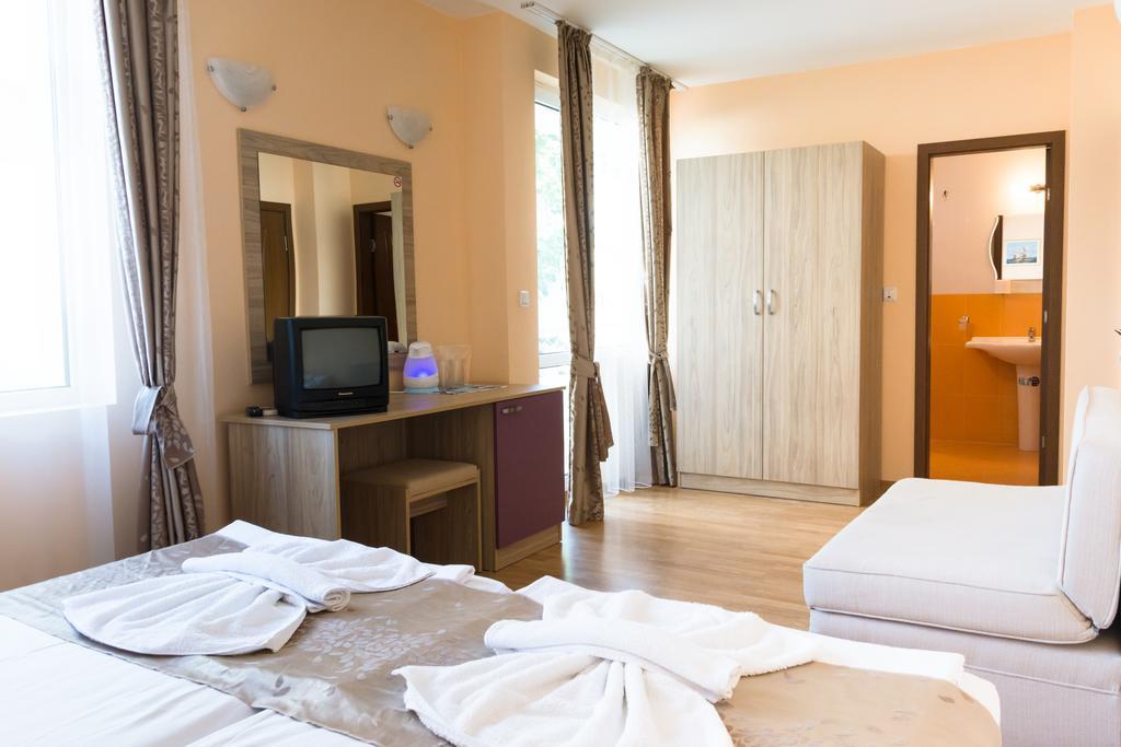 Atavel Guest House Nesebar Esterno foto